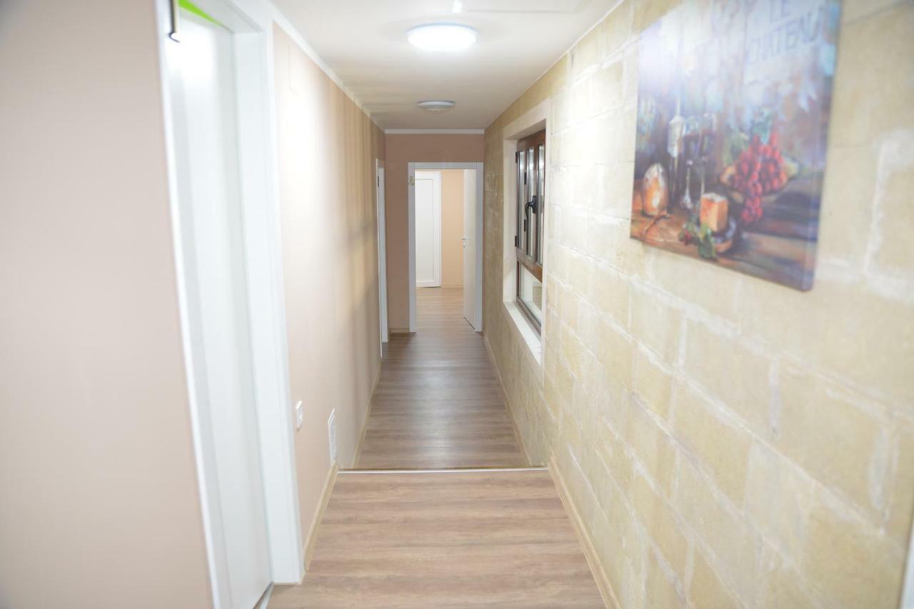 Apartmani Bojeresku Negotin Eksteriør billede