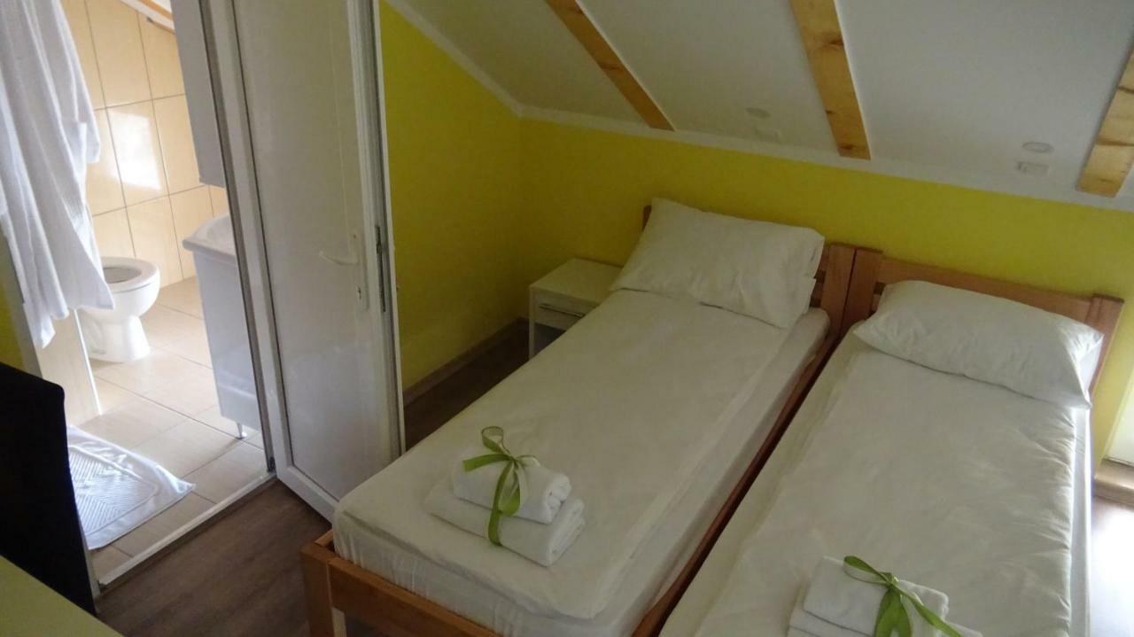 Apartmani Bojeresku Negotin Eksteriør billede